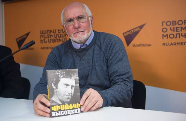 Левон Блбулян Левон Блбулян - Sputnik Армения