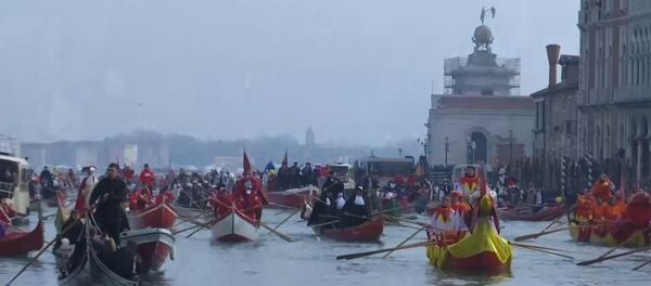 Ежегодный водный парад прошел в Венеции Ежегодный водный парад прошел в Венеции - Sputnik Արմենիա