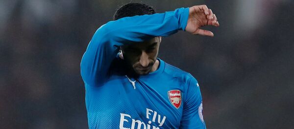 Полузащитник ФК Арсенал Генрих Мхитарян в матче Суонси Сити - Арсенал (31 января 2018). Стадион Либерти, Суонси, Уэльс. Полузащитник ФК Арсенал Генрих Мхитарян в матче Суонси Сити - Арсенал (31 января 2018). Стадион Либерти, Суонси, Уэльс. - Sputnik Արմենիա