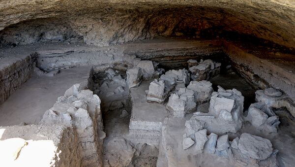 Археологические раскопки в пещере Агиту-7 - Sputnik Արմենիա