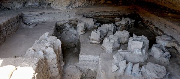 Археологические раскопки в пещере Агиту-7 - Sputnik Армения