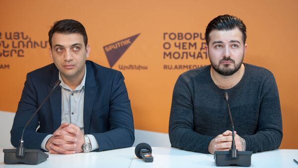 Видеомост о проблеме праворульных машин - Sputnik Армения
