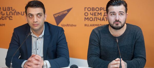 Видеомост о проблеме праворульных машин - Sputnik Армения