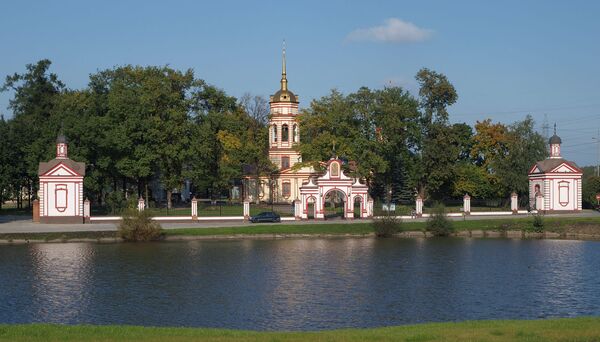 Усадьба Алтуфьево в районе Лианозово г.Москвы Усадьба Алтуфьево в районе Лианозово г.Москвы - Sputnik Армения