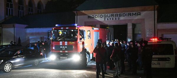 В Баку рядом с мегамаркетом Bravo произошел сильный взрыв В Баку рядом с мегамаркетом Bravo произошел сильный взрыв - Sputnik Արմենիա