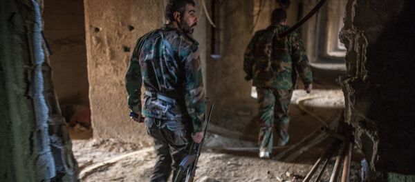 Военнослужащие Сирийской арабской армии (15 февраля 2016). Дамаск, Сирия - Sputnik Армения