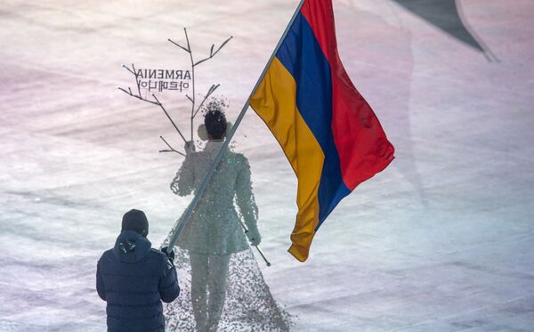 Հայաստանի մարզիկների մուտքը 23–րդ ձմեռային օլիմպիադայի բացման արարողությանը - Sputnik Արմենիա