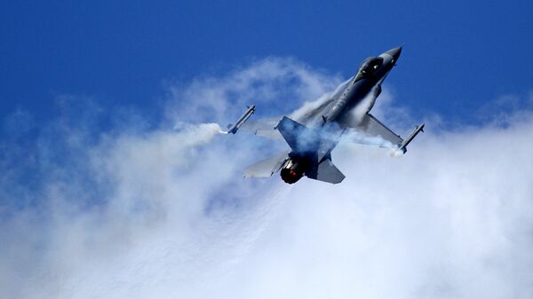 Истребитель General Dynamics F-16 Fighting Falcon - Sputnik Արմենիա