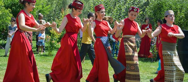 Армянский национальный танец - Sputnik Армения