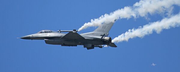 Истребитель General Dynamics F-16 Fighting Falcon - Sputnik Արմենիա