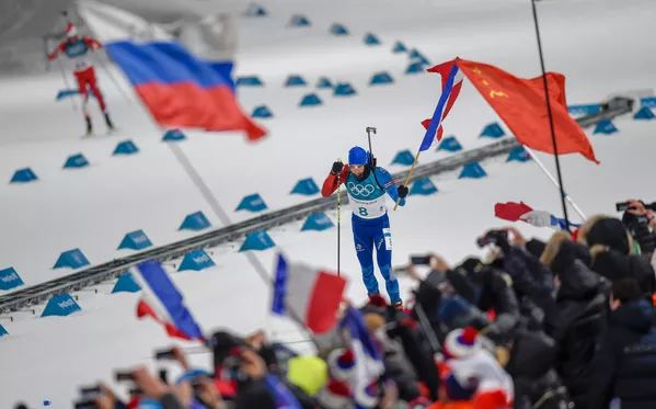 Олимпийский чемпион по гонке преследования среди мужчин на XXIII зимних Олимпийских играх Мартен Фуркад (Франция) - Sputnik Армения