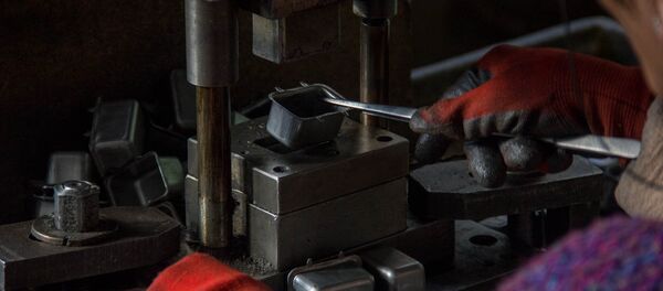 Работа на предприятии Рафэлгриг Работа на предприятии Рафэлгриг - Sputnik Армения