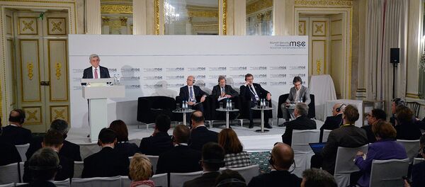 Выступление президента Армении Сержа Саргсяна на мюнхенской международной конференции по безопасности (17 февраля 2018). Мюнхен, Германия Выступление президента Армении Сержа Саргсяна на мюнхенской международной конференции по безопасности (17 февраля 2018). Мюнхен, Германия - Sputnik Армения