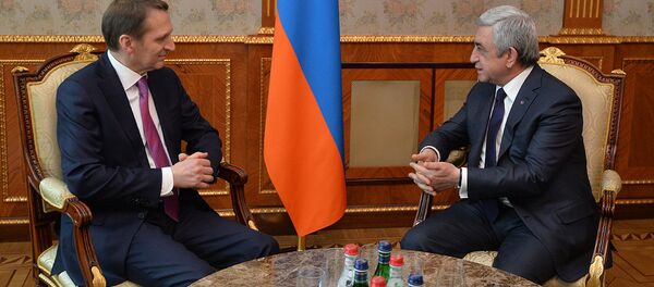 Президент Армении Серж Саргсян и Глава ГРУ России Сергей Нарышкин Президент Армении Серж Саргсян и Глава ГРУ России Сергей Нарышкин - Sputnik Արմենիա