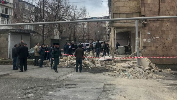 Взрыв в жилом доме в Ереване - Sputnik Արմենիա