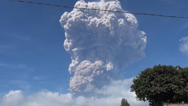 Извержение вулкана в Индонезии - Sputnik Армения