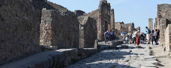 Руины города-музея под открытым небом Помпеи. - Sputnik Армения