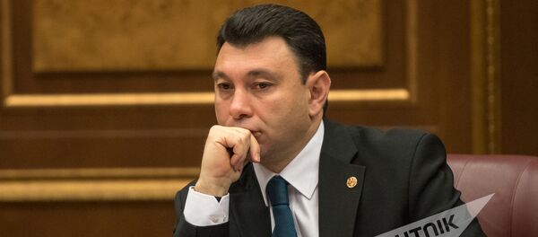 Заседание Национального собрания РА. Эдуард Шармазанов Заседание Национального собрания РА. Эдуард Шармазанов - Sputnik Армения