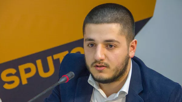 Студент Ереванской государственной консерватории имени Комитаса Эдмонд Оганесян