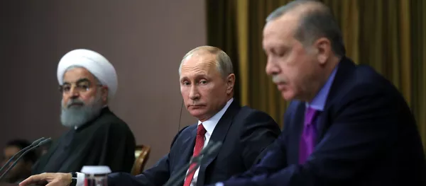 Встреча президента РФ В. Путина с президентом Ирана Х. Рухани и президентом Турции Р. Эрдоганом (22 ноября 2017). Сочи, Россия - Sputnik Армения
