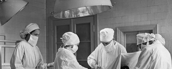 Операционная комната. Архивное фото Операционная комната. Архивное фото - Sputnik Армения