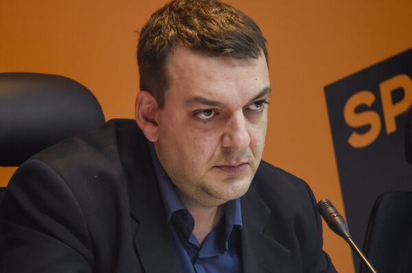 Специалист по информационной безопасности, политолог Тигран Кочарян - Sputnik Армения