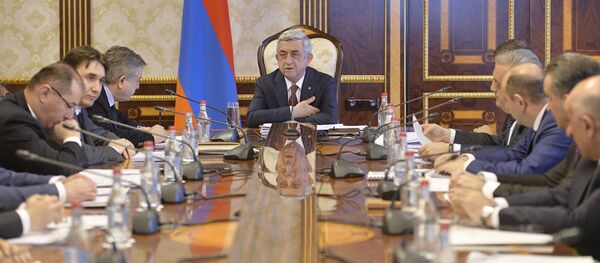 Президент Армении провел совещание с ответственными социального сектора Президент Армении провел совещание с ответственными социального сектора - Sputnik Արմենիա