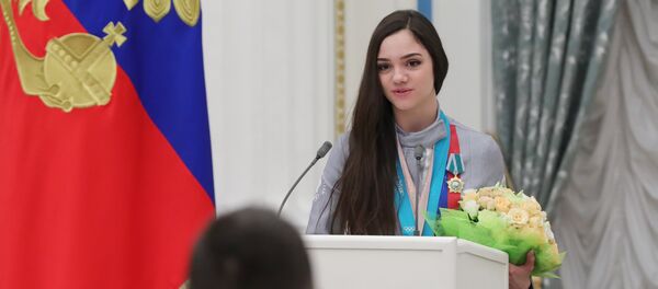 Президент РФ В. Путин вручил госнаграды призерам и победителям XXIII зимних Олимпийских игр - Sputnik Армения