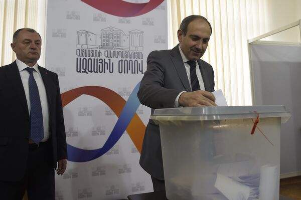 Выборы президента Армении в Национальном Собрании Выборы президента Армении в Национальном Собрании - Sputnik Армения