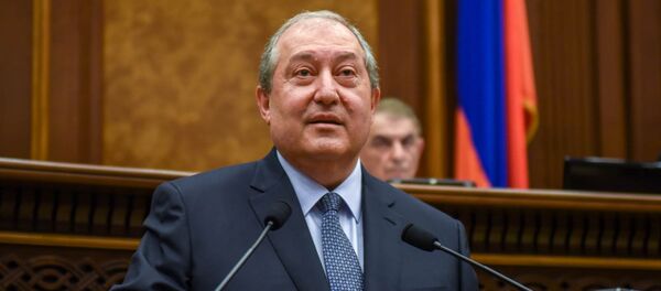 Новоизбранный президент Армении Армен Саркисян Новоизбранный президент Армении Армен Саркисян - Sputnik Արմենիա