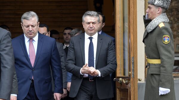 Премьер-министры Армении и Грузии Карен Карапетян и Гиорги Квирикашвили - Sputnik Արմենիա