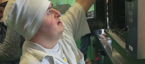 Пекарь Микаэл из Гюмри - Sputnik Армения