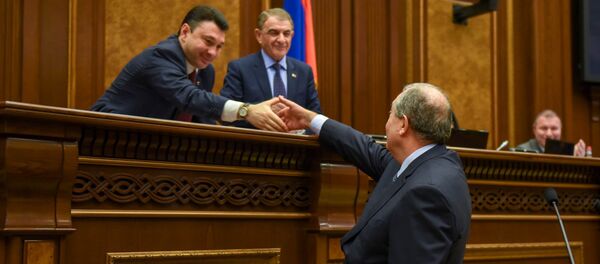 Новоизбранный президент Армении Армен Саркисян - Sputnik Армения