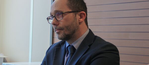 Заместитель директора и руководитель отдела по привлечению туристов города Лион Квентан Бардинэ - Sputnik Армения