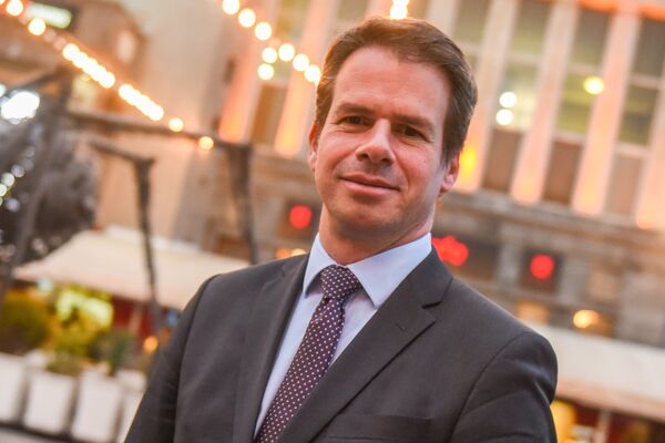 «Թունդ է, բայց թարմացնում է». ապշած ֆրանսիացիները կօգնեն ճանաչելի դարձնել հայկական գինին «Թունդ է, բայց թարմացնում է». ապշած ֆրանսիացիները կօգնեն ճանաչելի դարձնել հայկական գինին - Sputnik Արմենիա