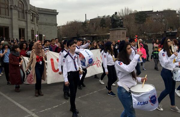 Участники мероприятий в защиту прав женщин Армении - Sputnik Армения