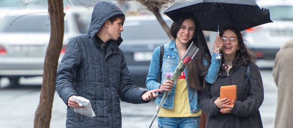 8 Марта на улицах Еревана - Sputnik Արմենիա