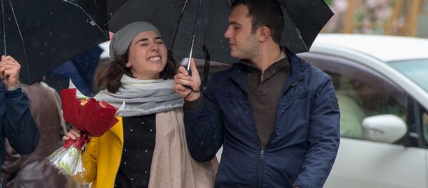 8 Марта на улицах Ереванa - Sputnik Արմենիա