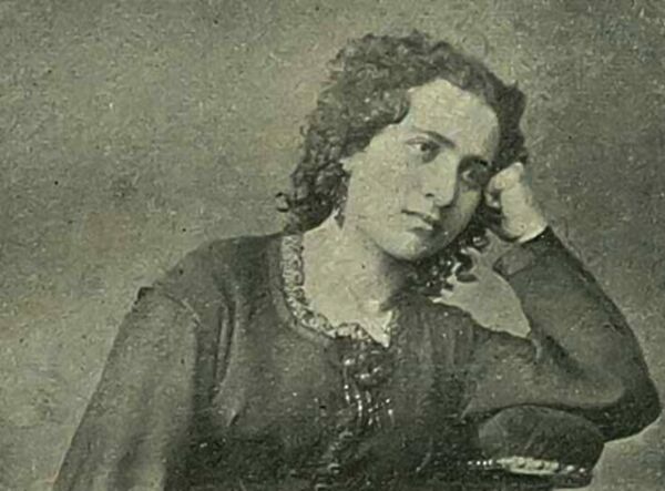 Србуи Тюсаб - Sputnik Армения