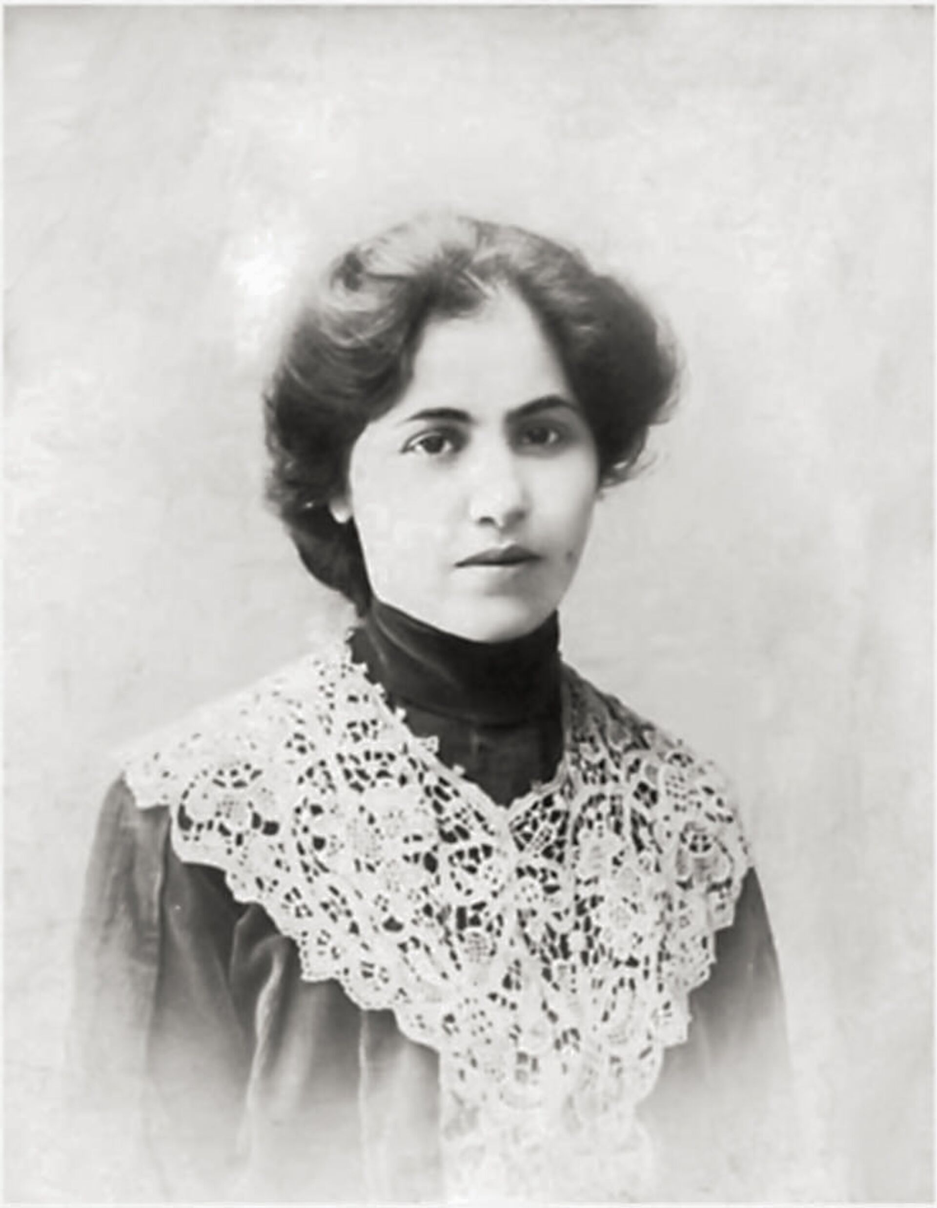 Как зарождался армянский феминизм в Османской империи, или O мужчинах-воронах - Sputnik Армения, 1920, 08.03.2021