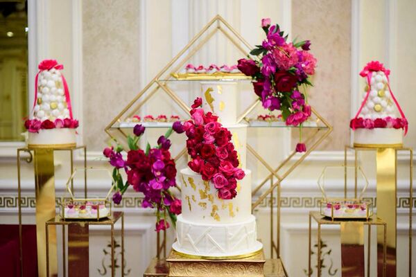 Իմ մեծ հայկական հարսանիքը, կամ ինչպես Գայանե Խոջայանը փորձեց Ջենիֆեր Լոպեսի դերը Իմ մեծ հայկական հարսանիքը, կամ ինչպես Գայանե Խոջայանը փորձեց Ջենիֆեր Լոպեսի դերը - Sputnik Արմենիա