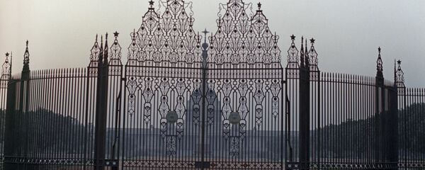 У ворот президентского дворца в Дели. - Sputnik Армения