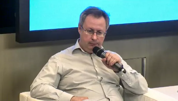 Заместитель директора Центра анализа стратегий и технологий Константин Макиенко - Sputnik Армения