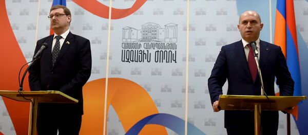 Пресс-конференция Константина Косачева и Армена Ашотяна Пресс-конференция Константина Косачева и Армена Ашотяна - Sputnik Արմենիա