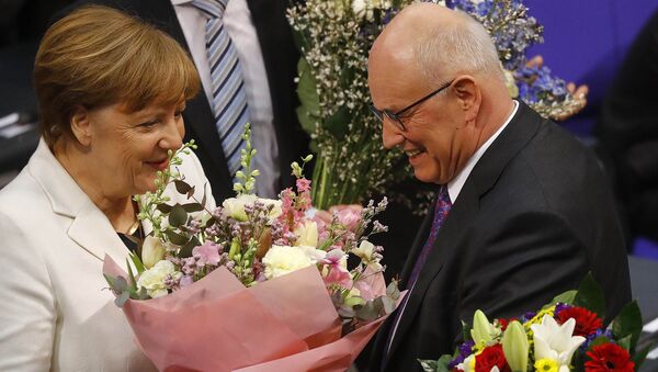 Кaнцлер Гермaнии Ангела Меркель после избрания на 4-ый срок - Sputnik Արմենիա