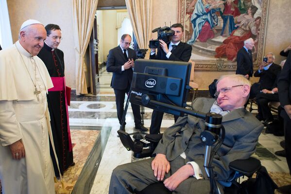 Հռոմի պապ Ֆրանցիսկոսի ու անգլիացի ֆիզիկոս Սթիվեն Հոքինգի հանդիպումը, (2016 թվականի նոյեմբերի 28), Վատիկան - Sputnik Արմենիա