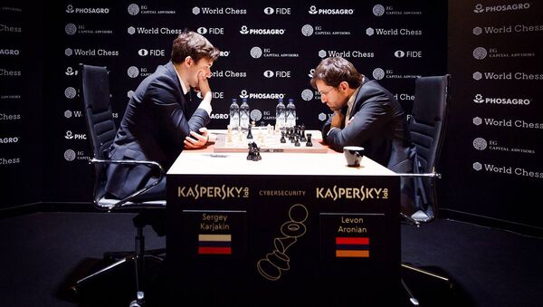 Партия Карякин - Аронян на турнире претендентов по шахматам (14 марта 2018). Берлин, Германия - Sputnik Արմենիա