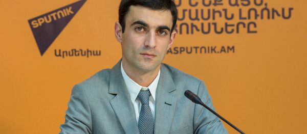 Эксперт Тарон Оганесян Эксперт Тарон Оганесян - Sputnik Արմենիա