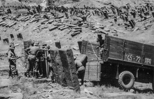 Хачкары, КГБ СССР И ЮНЕСКО: борьба за культурное наследие армян продолжается - Sputnik Армения