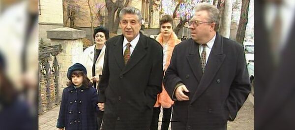 Первый тур внеочередных выборов президента прошёл с рекордной явкой и со скандалом - Sputnik Армения